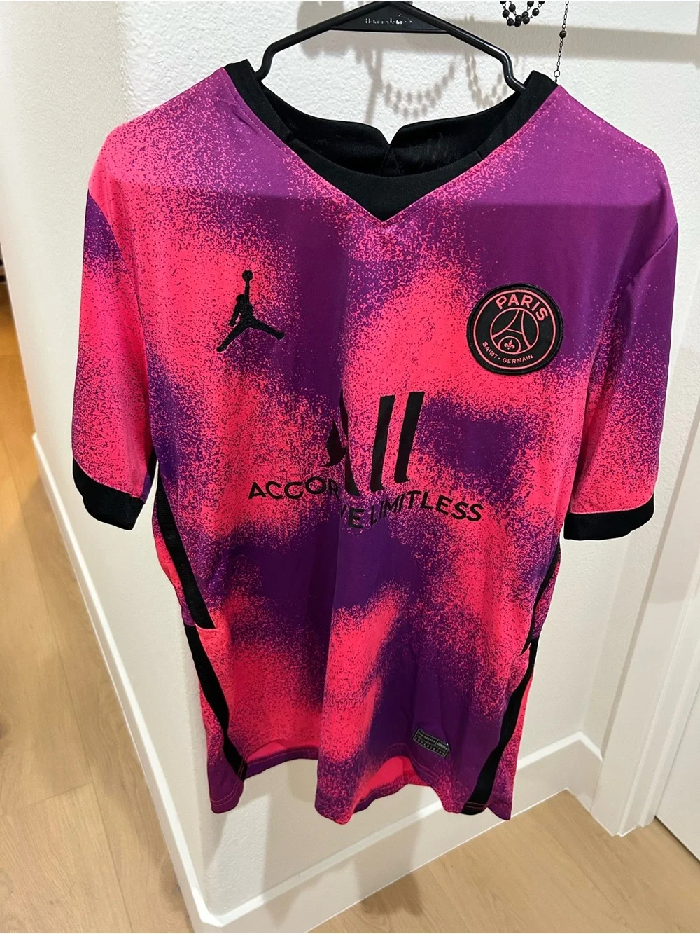 Nike Jordan x Paris Saint-Germain Pink & Purple Soccer Jersey